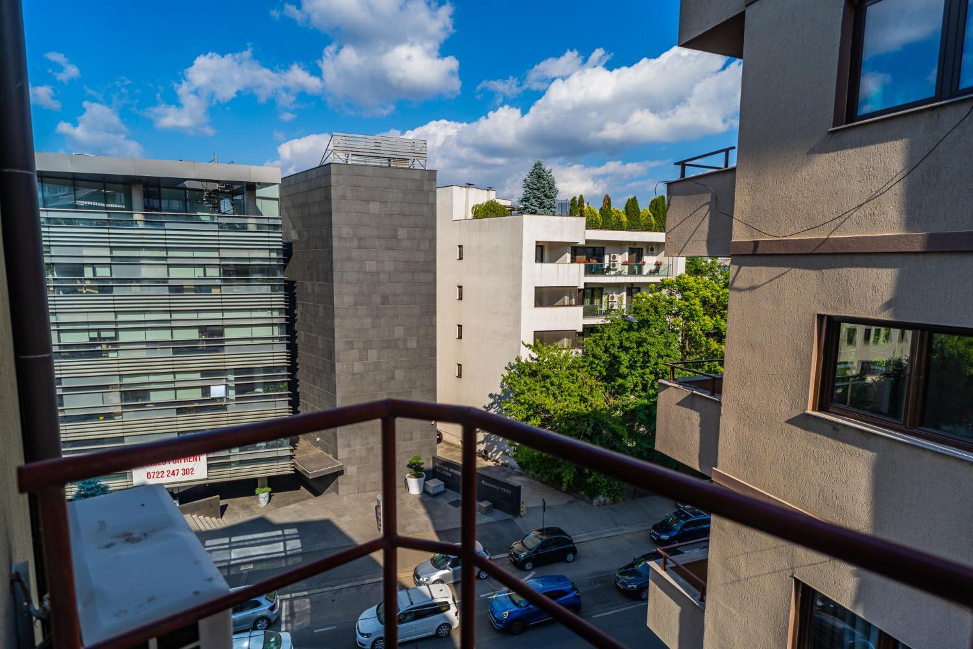 Amazing City View Residences - Penthouse & Apartment Bucarest Esterno foto
