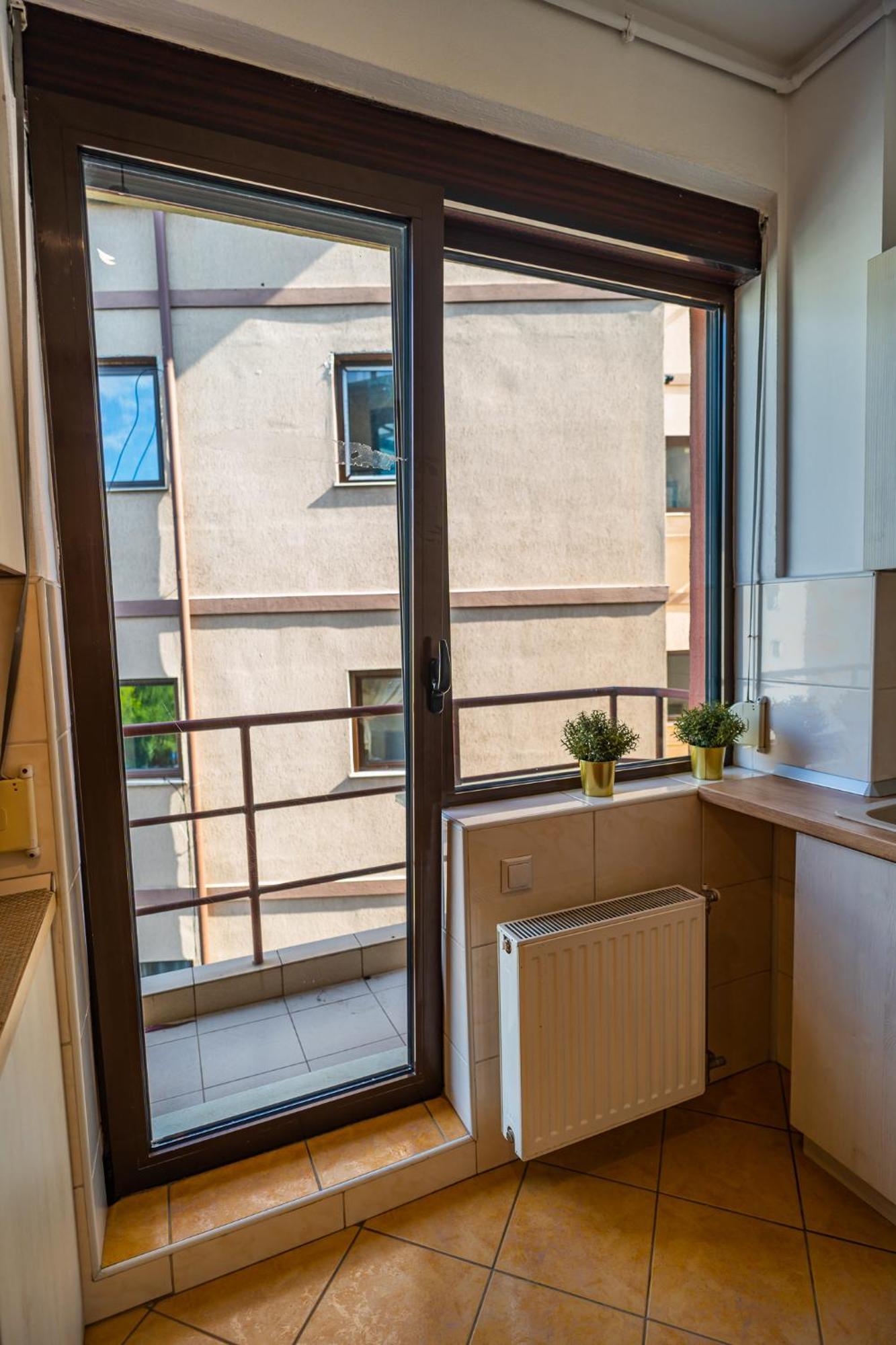 Amazing City View Residences - Penthouse & Apartment Bucarest Esterno foto