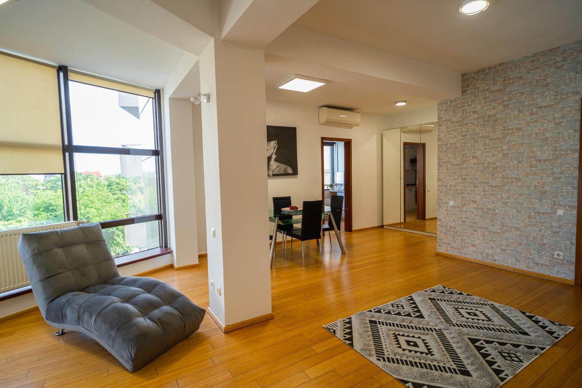 Amazing City View Residences - Penthouse & Apartment Bucarest Esterno foto