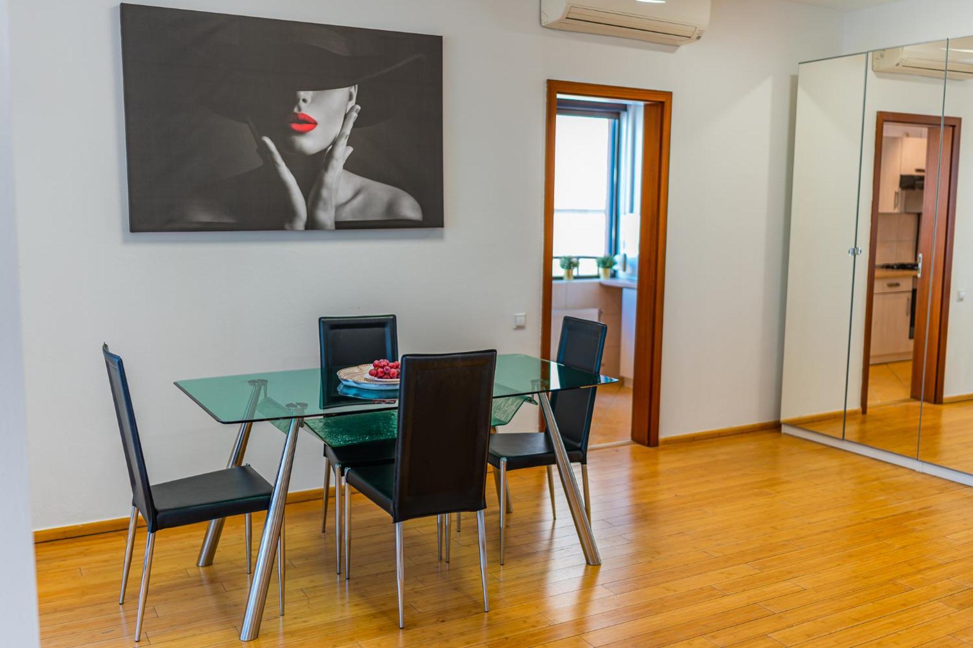 Amazing City View Residences - Penthouse & Apartment Bucarest Esterno foto